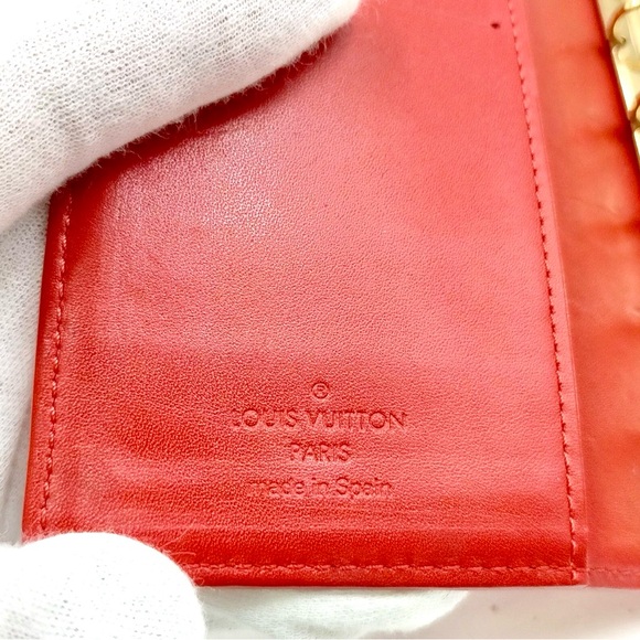 Louis Vuitton 6-ring Small Agenda Cover in Red Vernis - Picture 4 of 14